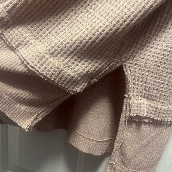 We The Free/ Free People North Shore Thermal 🦩HP🌴 - Picture 7 of 8